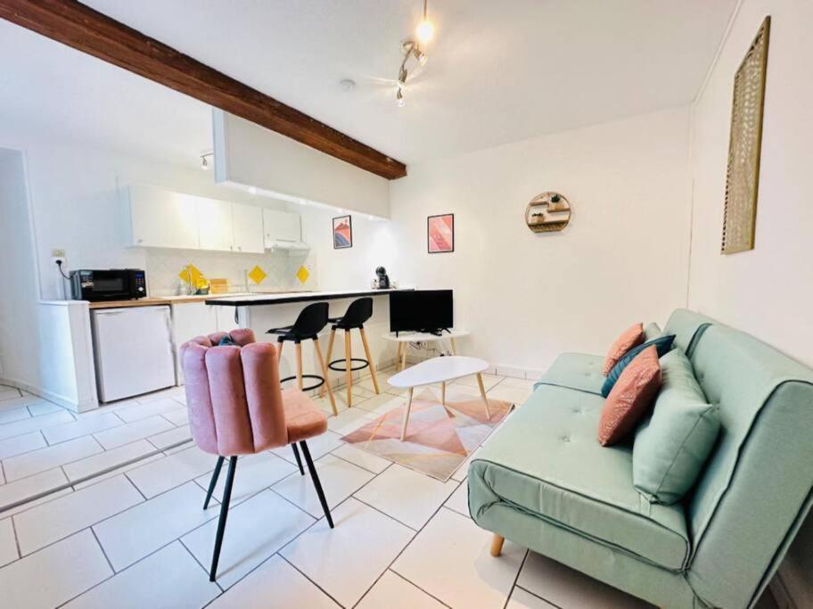 Appartement Confidentiel Laon Eksteriør billede